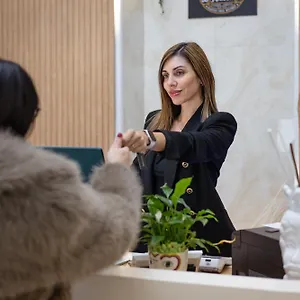 Hotel Etnea Boutique, Aeroporto di Catania Fontana Rossa